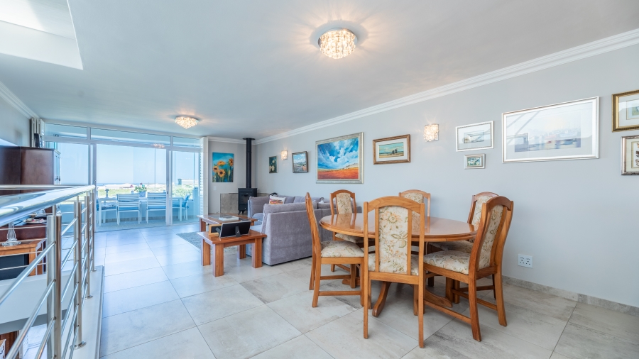 3 Bedroom Property for Sale in Bloubergstrand Western Cape